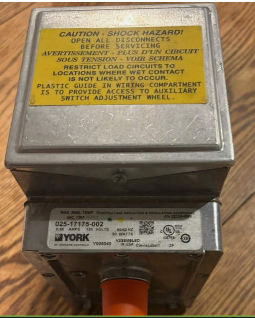 USED York 025-17175-002 Motor Actuator 0.95 AMPS 120 Volts 50 Watts 02517175002